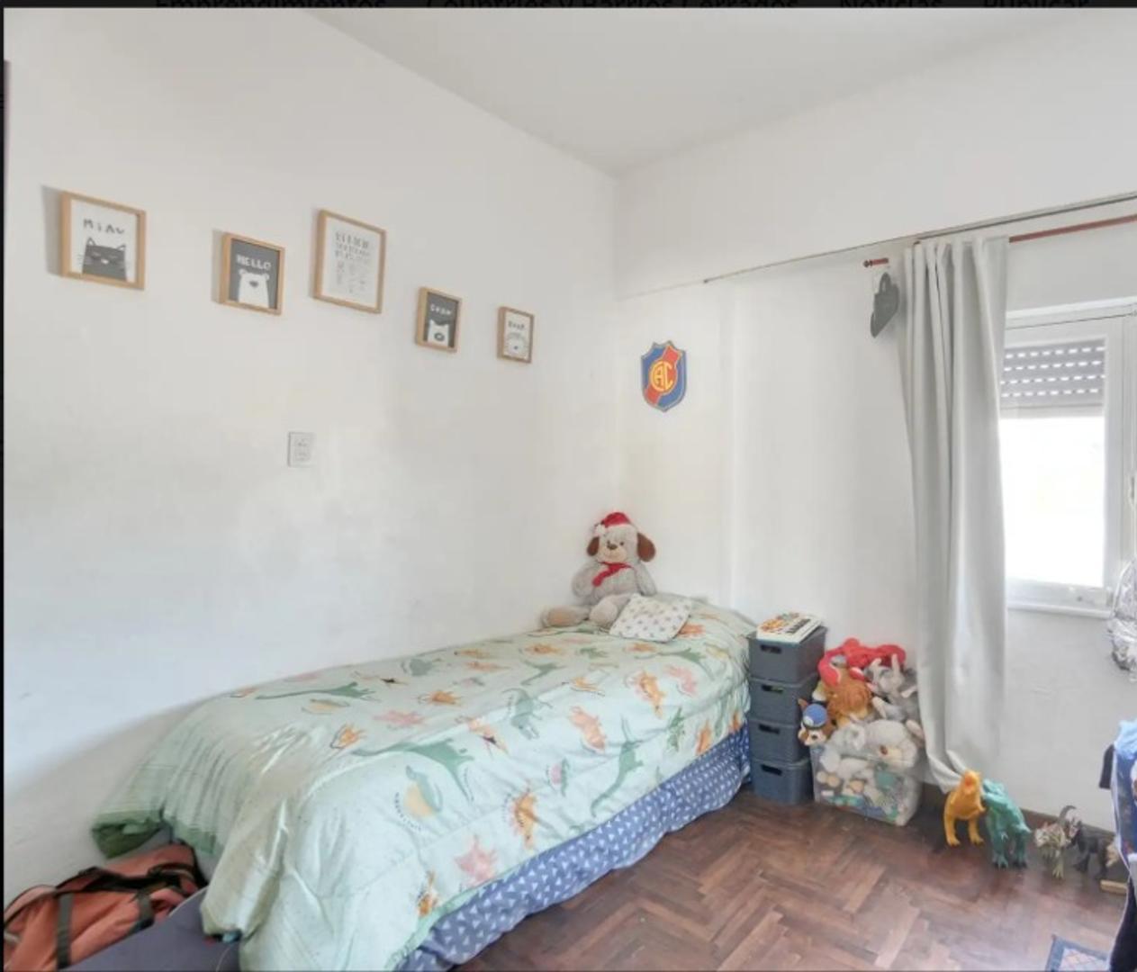Casa 3 ambientes con 2 baños
