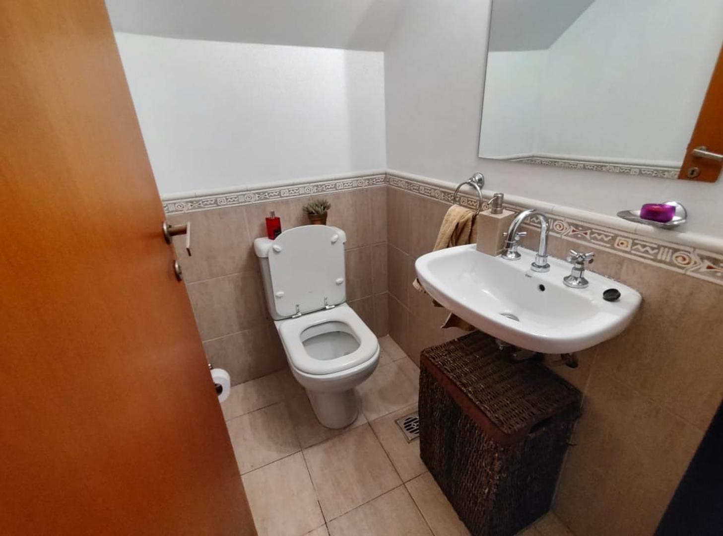 Hermoso Duplex en zona residencial