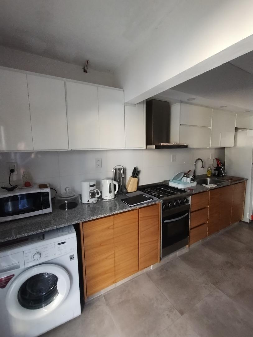 CASA AMERICANA ZONA RESIDENCIAL