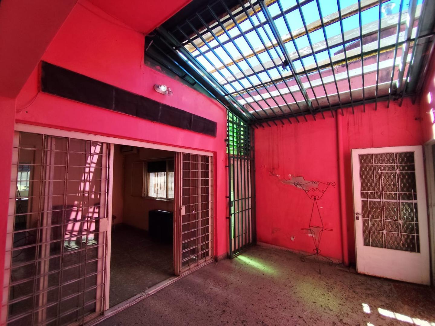 Depto Tipo Casa en Alquiler de 2 dormitorios