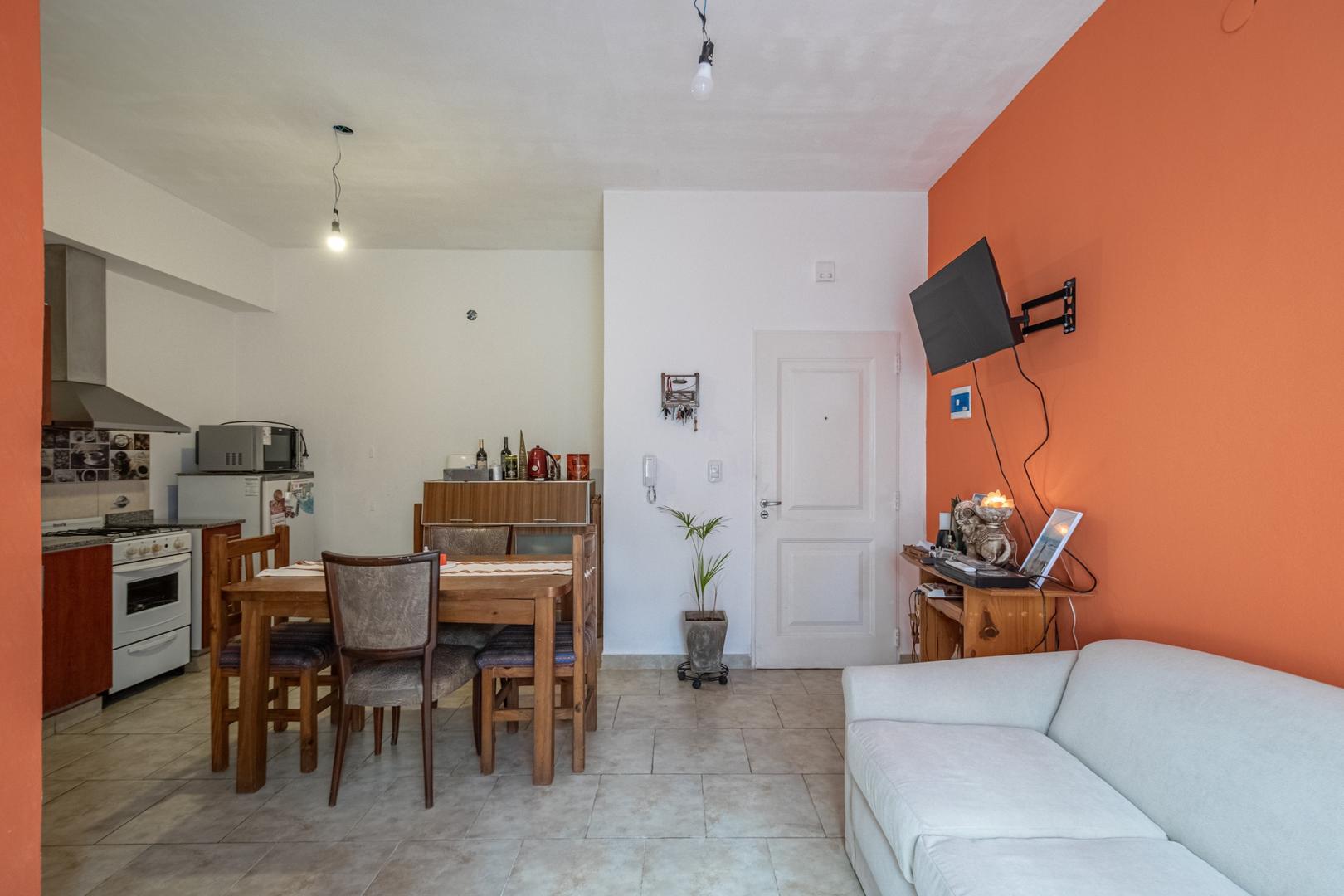 Betharram 1363 , Piso 1