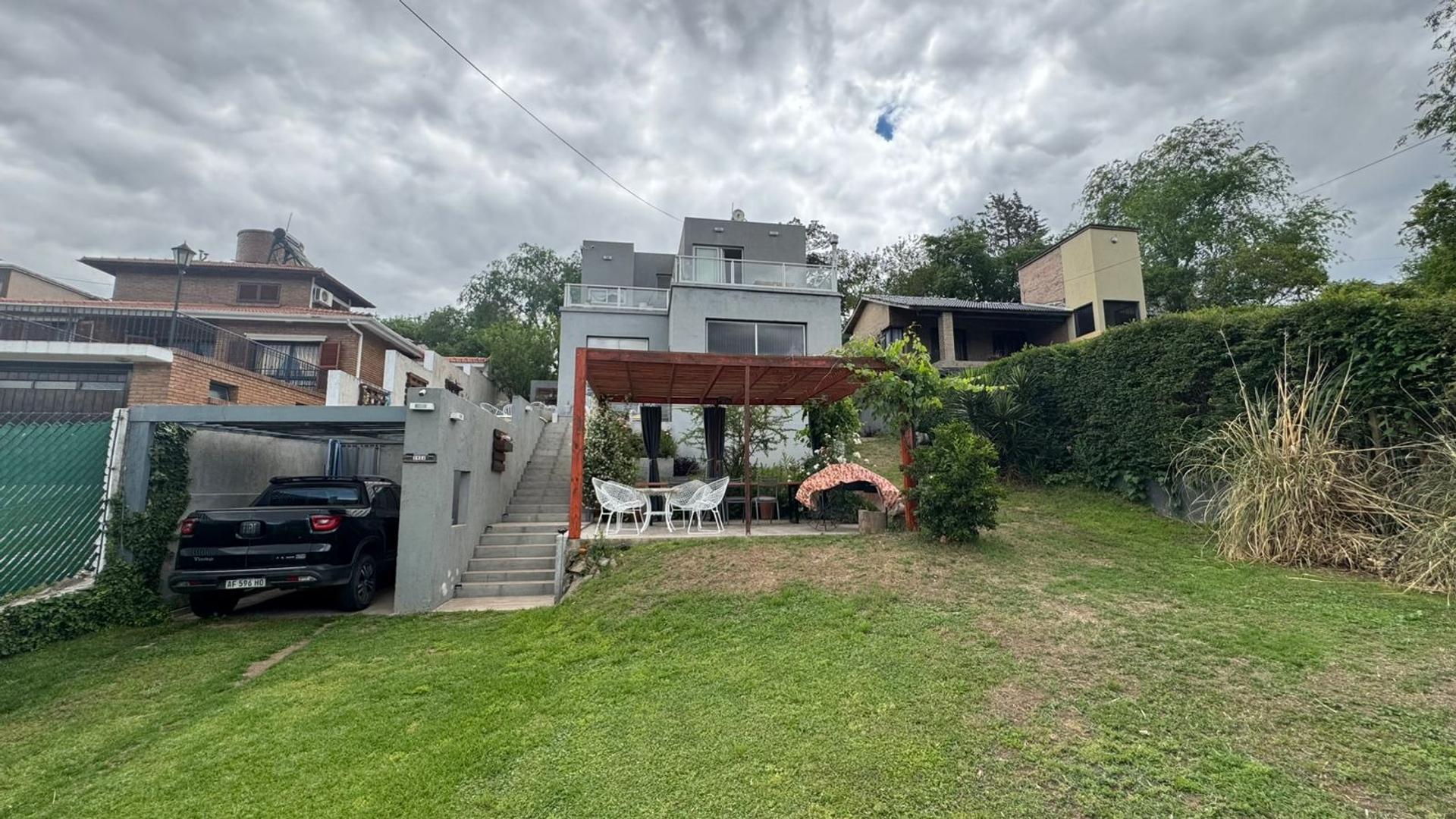 Casa en Venta de 4 dormitorios