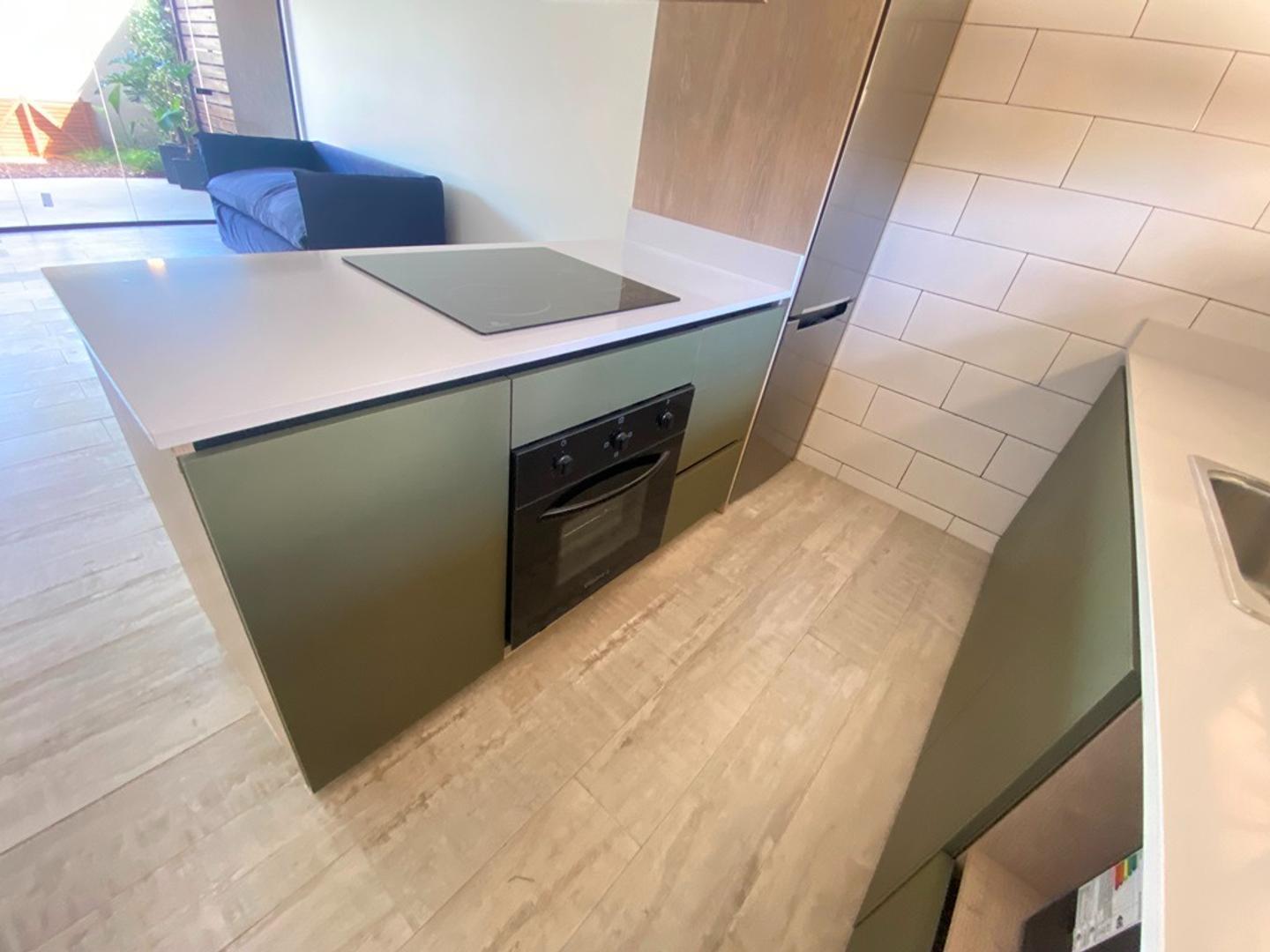 Departamento en Venta en Barrio Parque Leloir, USD 200.000