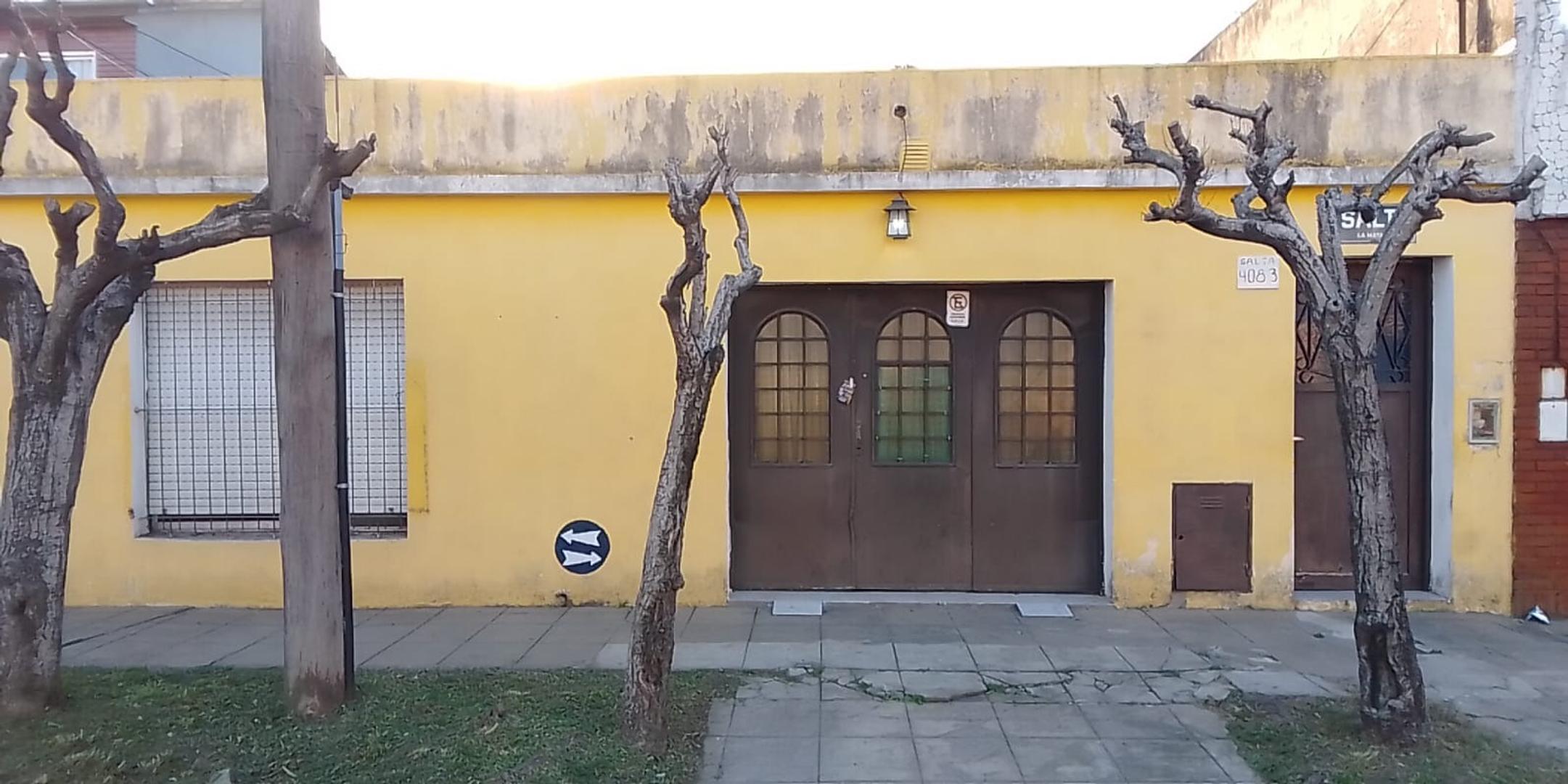 Casa en Venta con 1 cochera