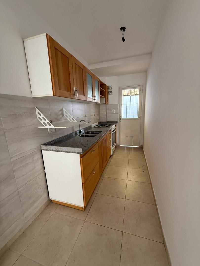 Depto Tipo Casa en Venta de 1 dormitorio