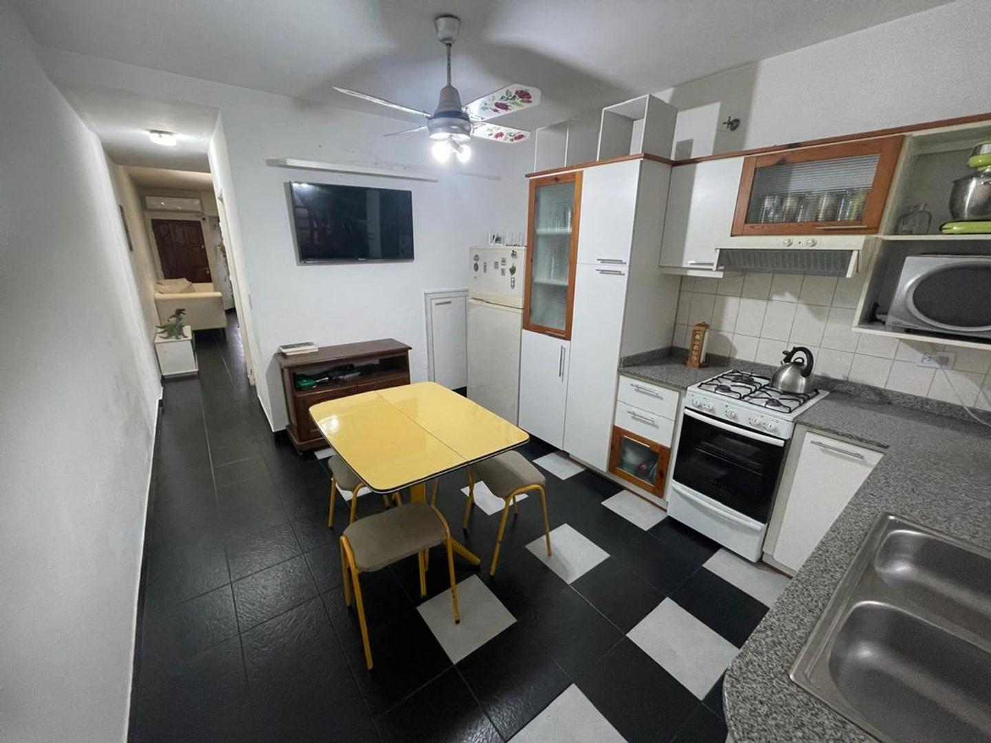 DUPLEX VENTA CASTELAR