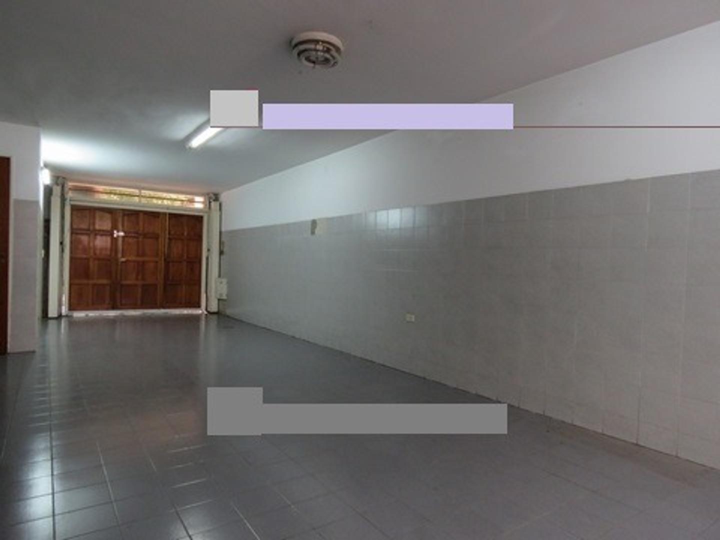 Depto Tipo Casa en Venta con 3 cocheras