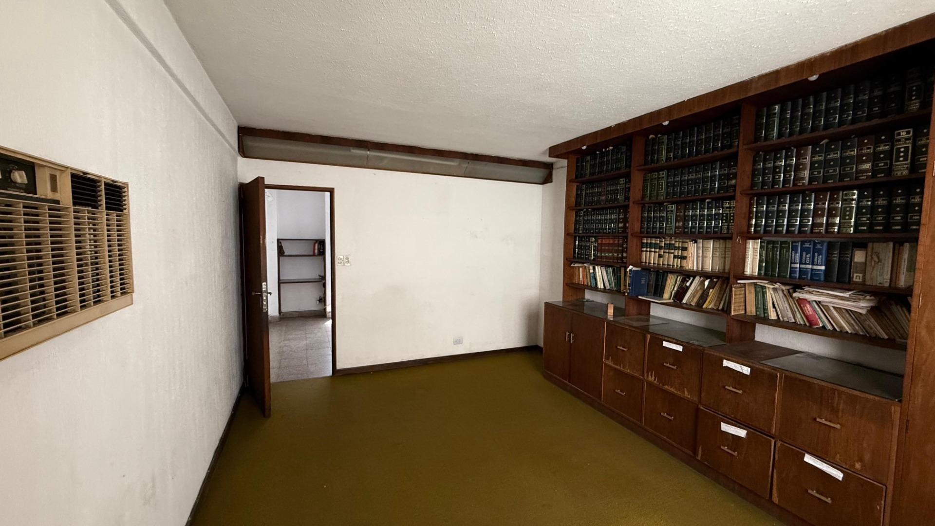 Oficina en Alquiler en Centro, $ 450.000