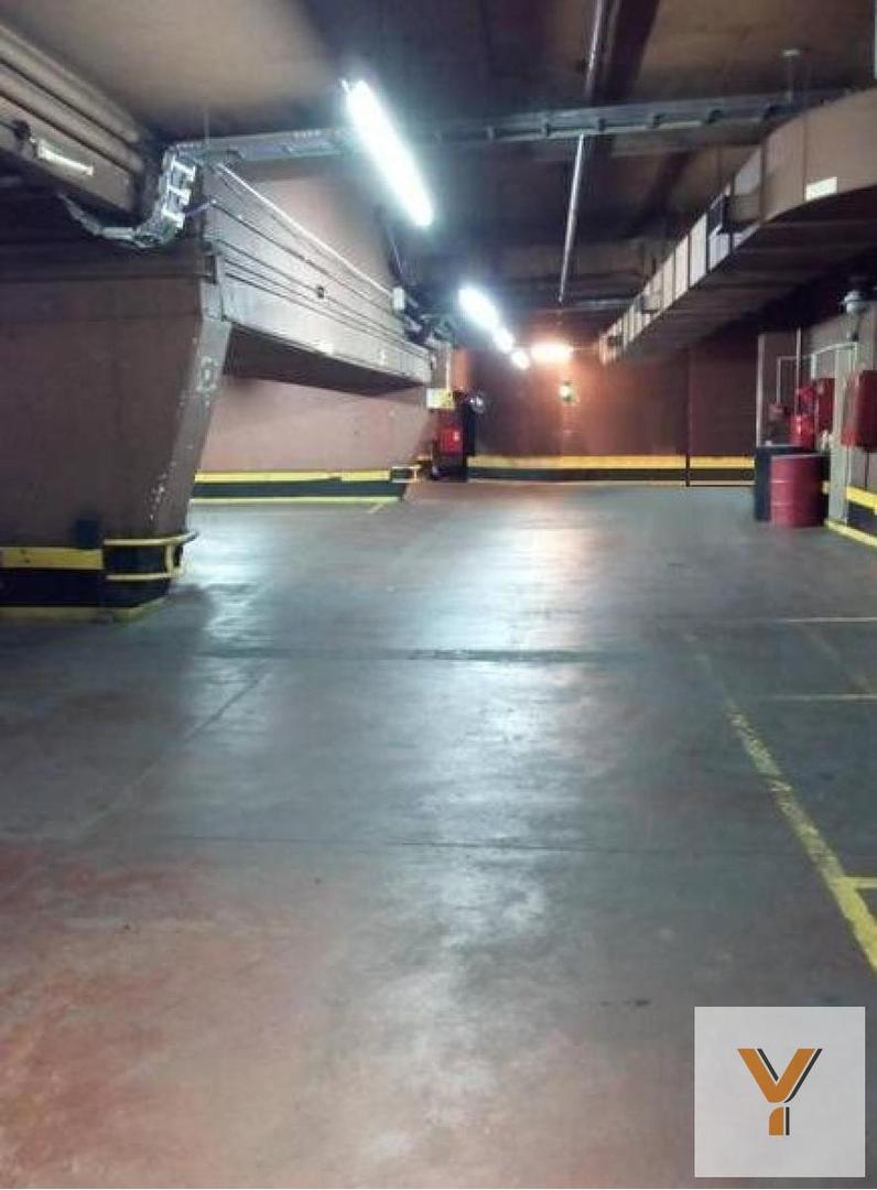 Cochera en venta - 10Mts2 - Microcentro