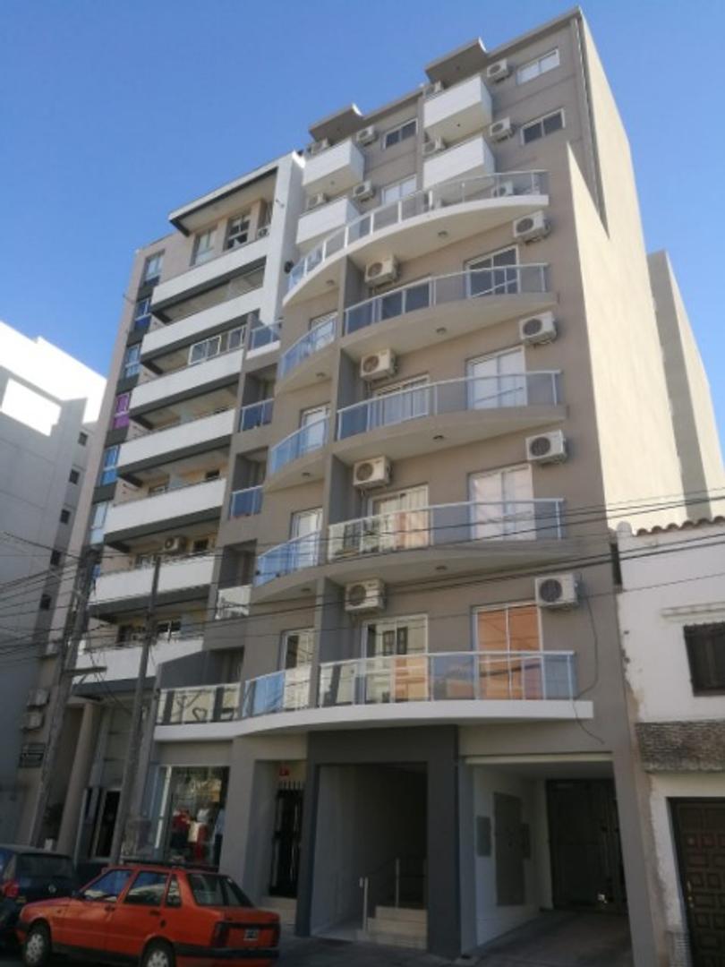 AMEGHINO AL 200 - Excelente Dpto de 1 dor a estr