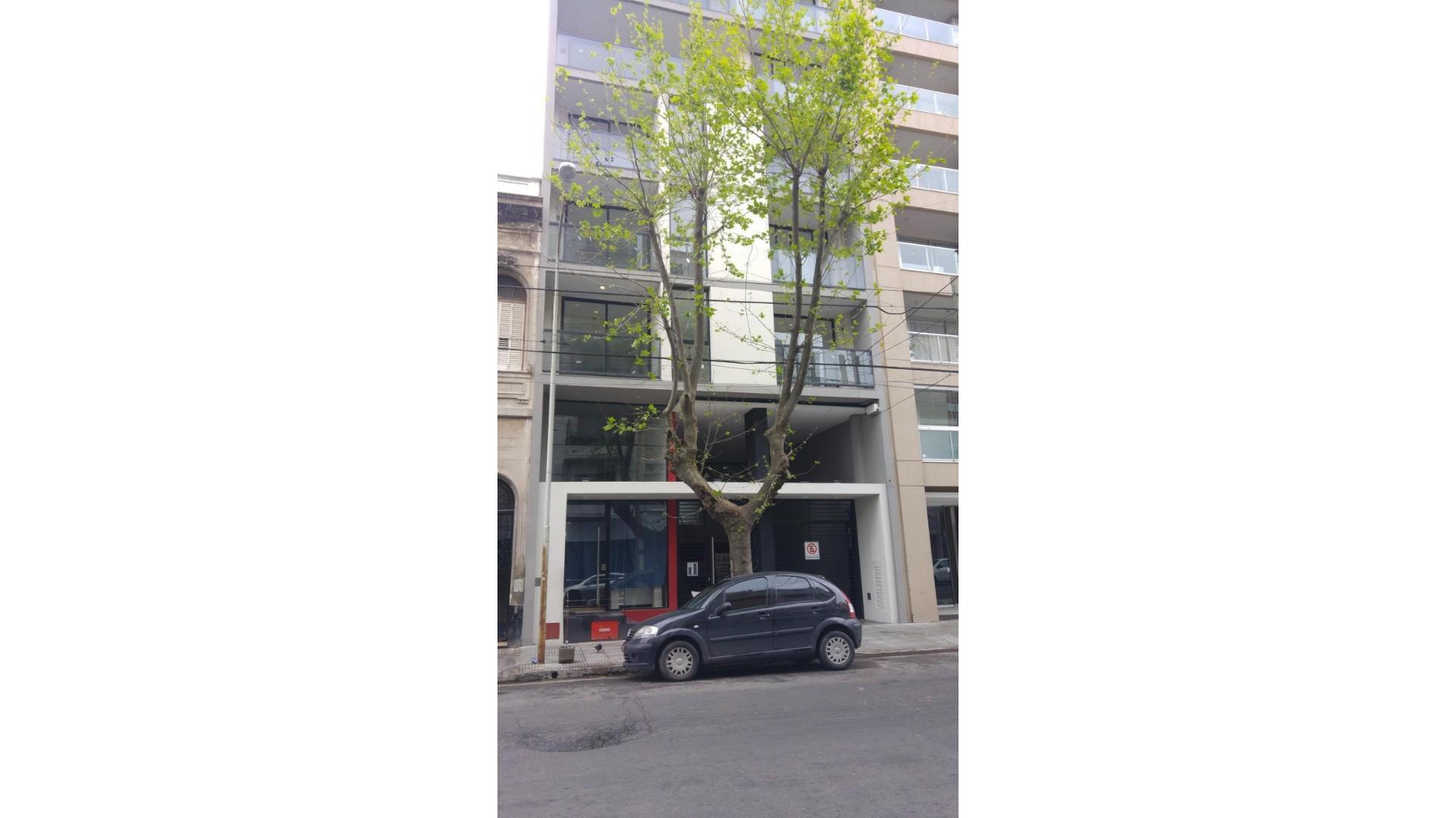 2 AMBIENTES A METROS DE LA AVDA. MITRE EN AVELLANEDA CENTRO