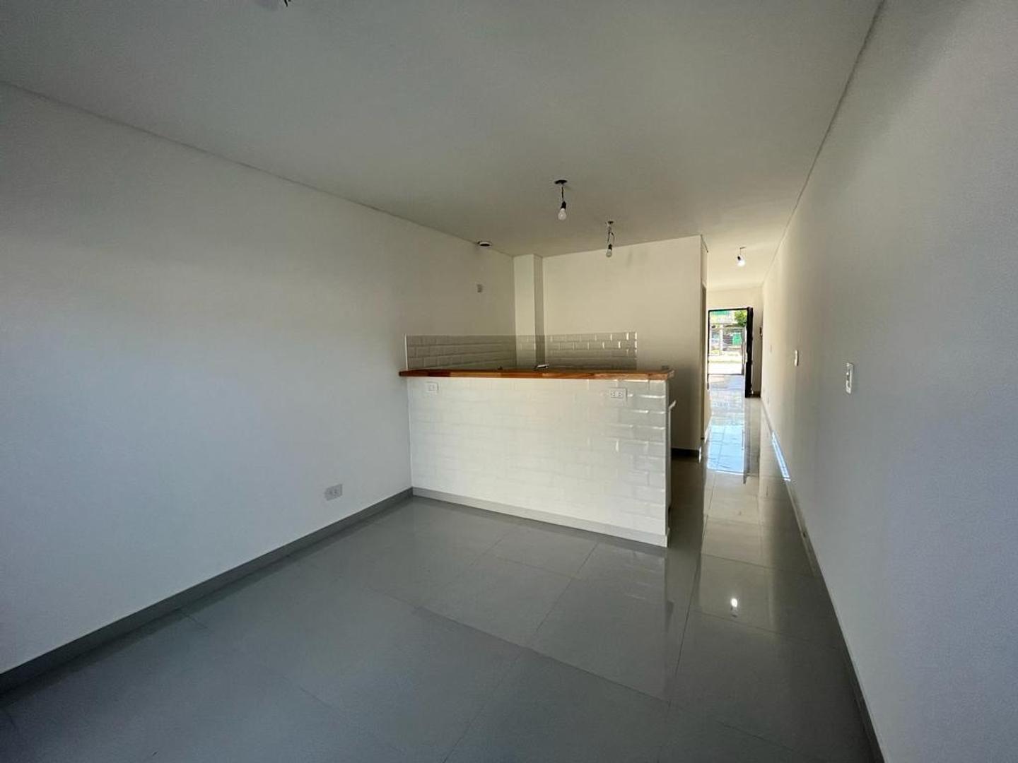 A Estrenar  Duplex de 3 Amb c/ Cochera - SE FINANCIA 