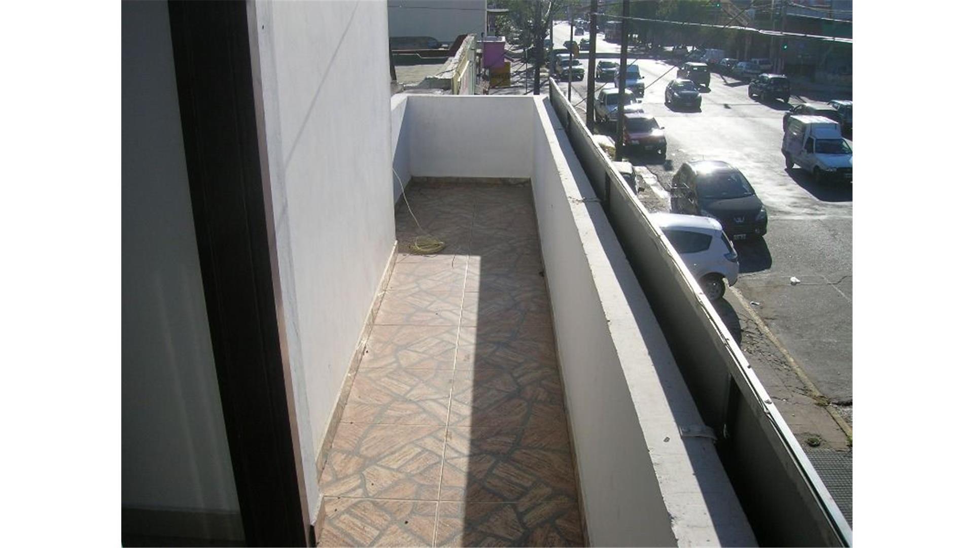 Departamento en Alquiler en San Andres, $ 390.000