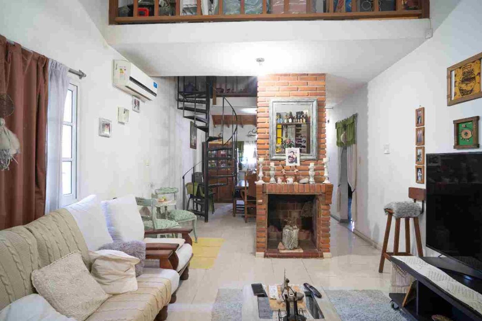 De la Visitacion 600