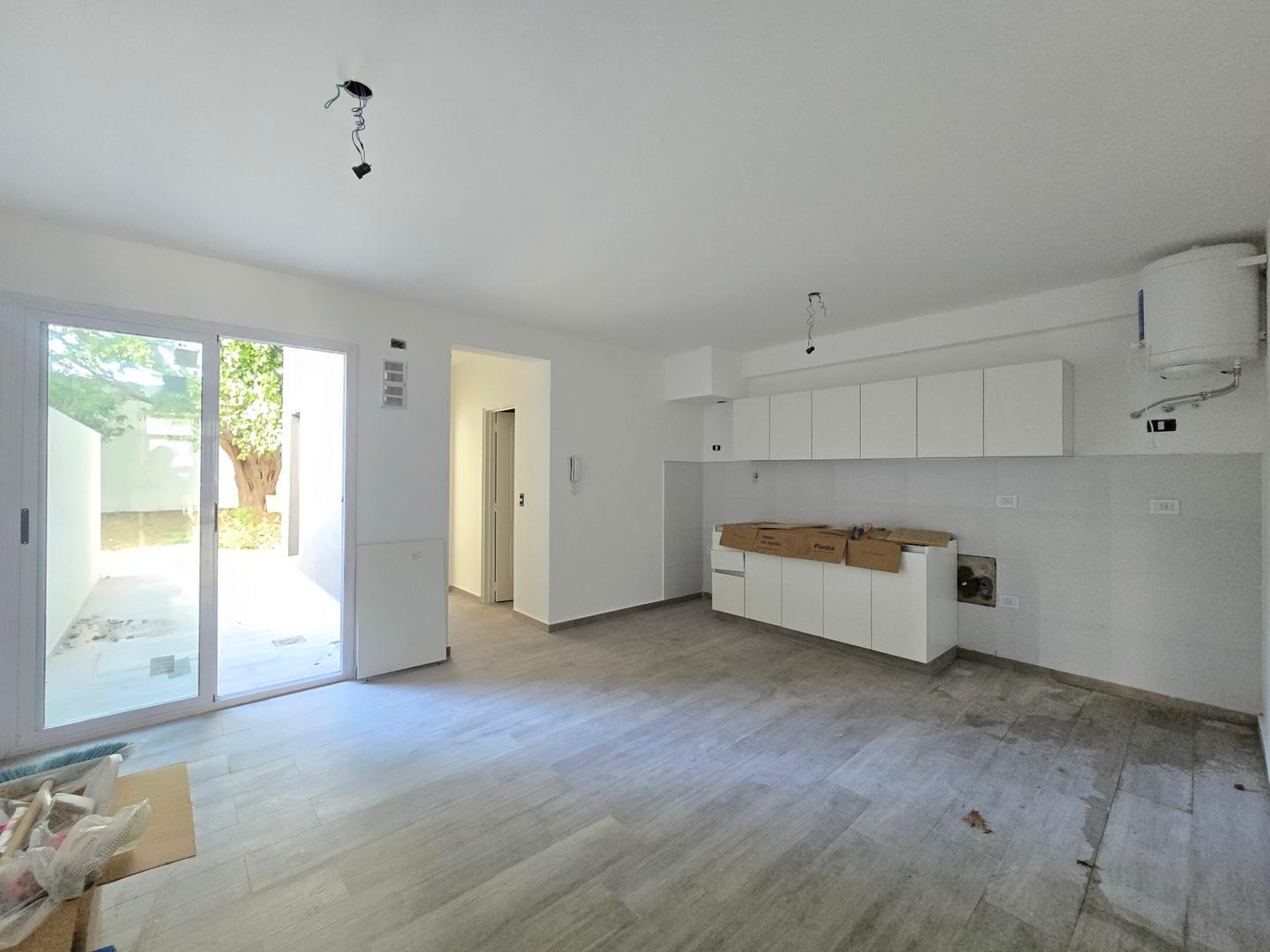 Departamento de 2 ambientes con jardin a estrenar en Haedo