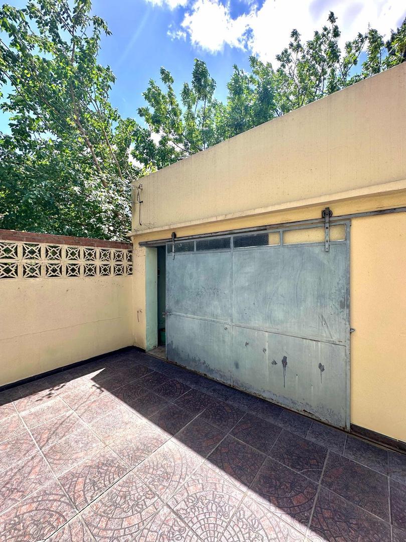 Casa en venta de 5 ambientes en Monte Grande