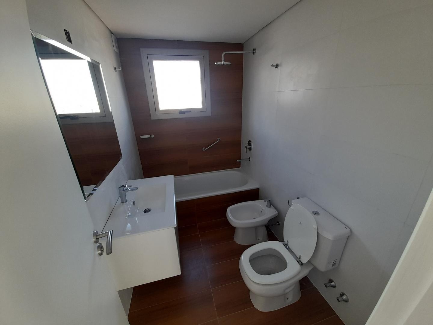 Departamento en Venta en Playa Grande, USD 163.000