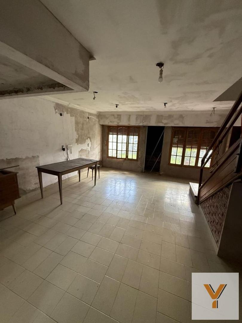 Casa en Venta - 4 Dormitorios 2 Baños - 288.08mts - Mar Del Plata