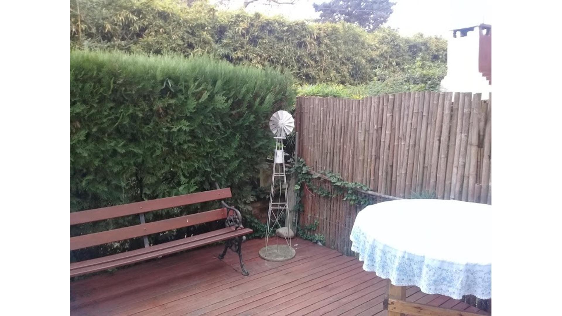 Casa 3 ambientes con 2 baños