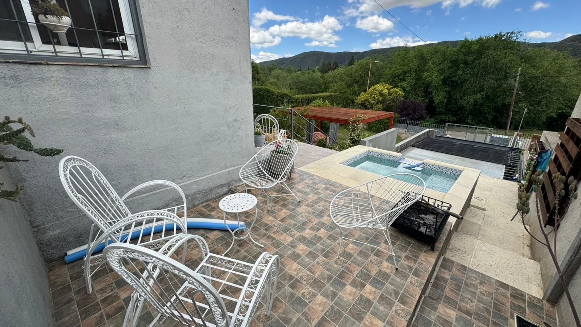 Casa en Venta 4 Dorm Villa Carlos Paz