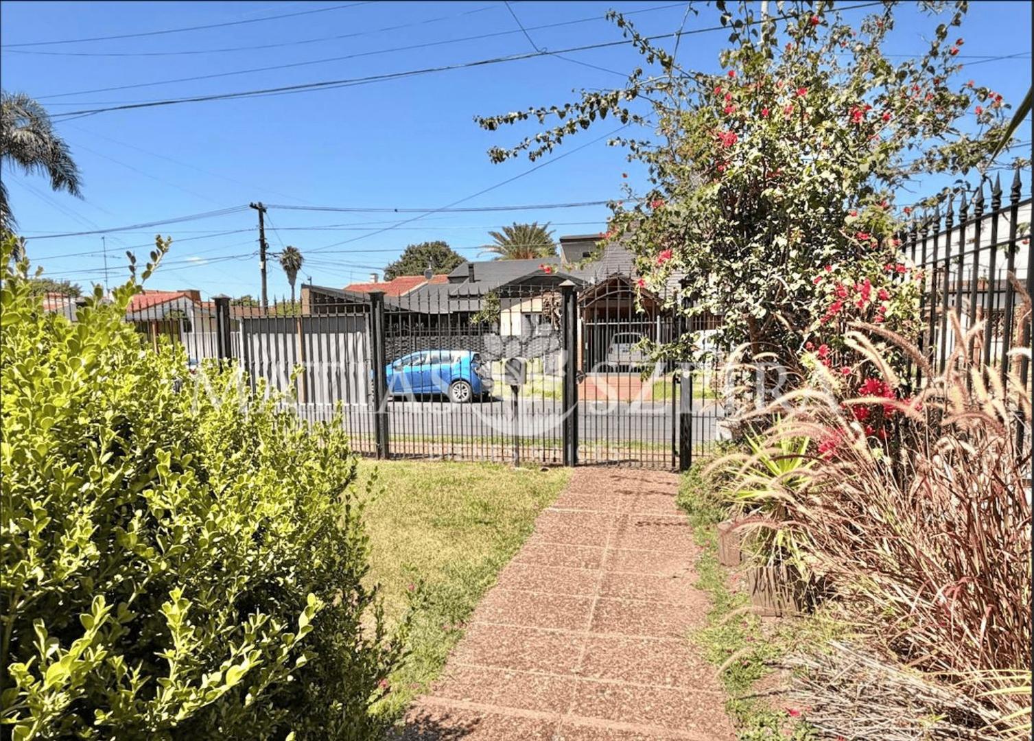 Excelente chalet en castelar sur