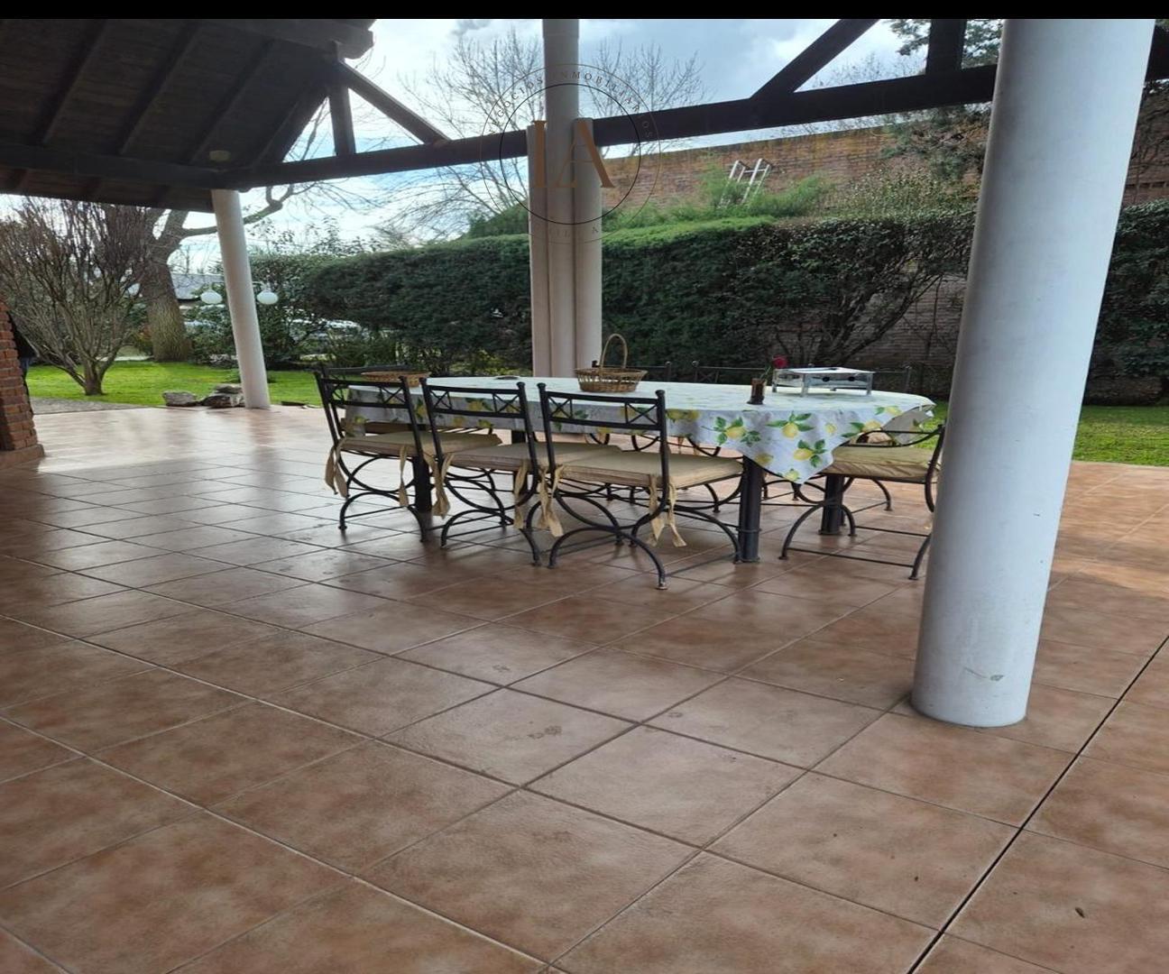 Casa en Alquiler en Country Club Banco Provincia, USD 1.200