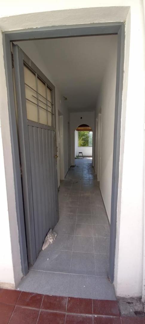 Depto Tipo Casa en Alquiler en Villa Ballester, $ 630.000