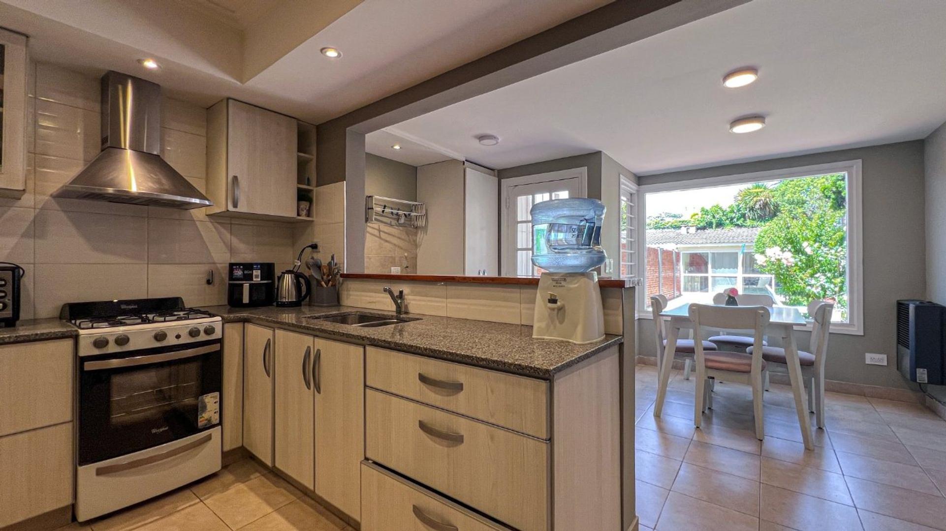 Casa en Venta con 1 cochera