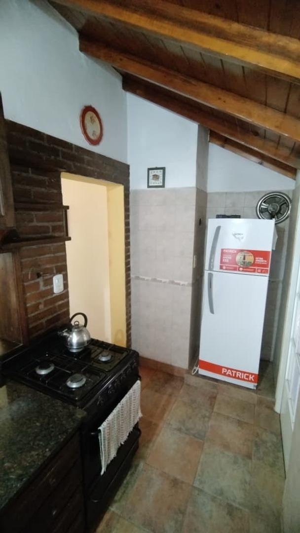 Casa 3 ambientes con 2 baños