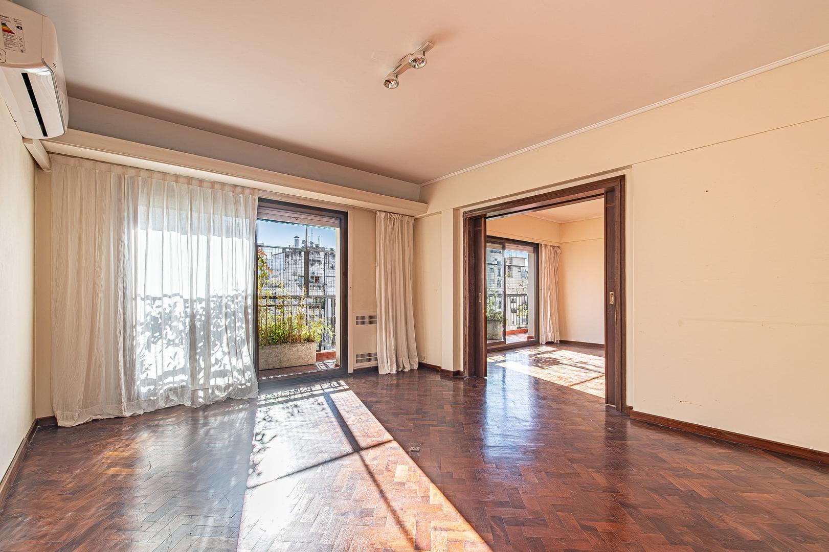 Departamento en Venta de 4 dormitorios