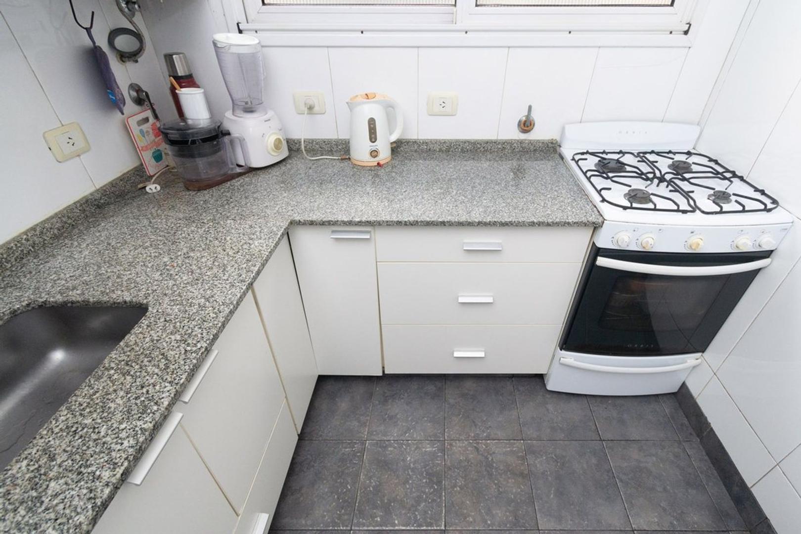 Departamento 4 ambientes con 1 baño