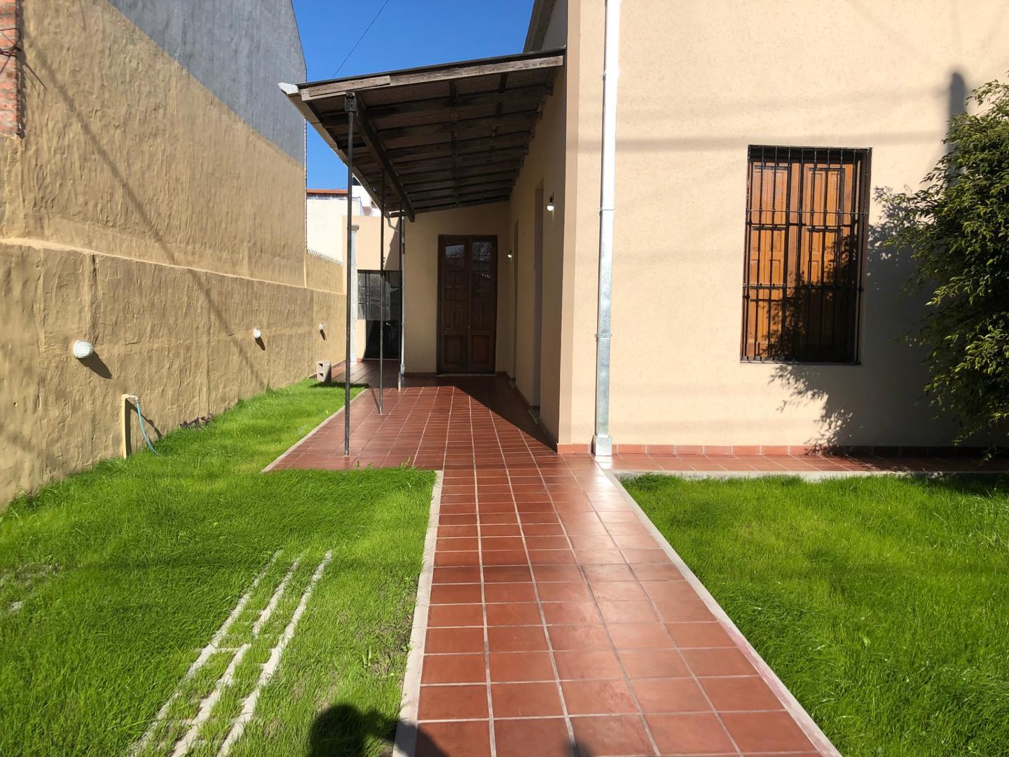 TEMPERLEY venta casa NUEVO VALOR oportunidad