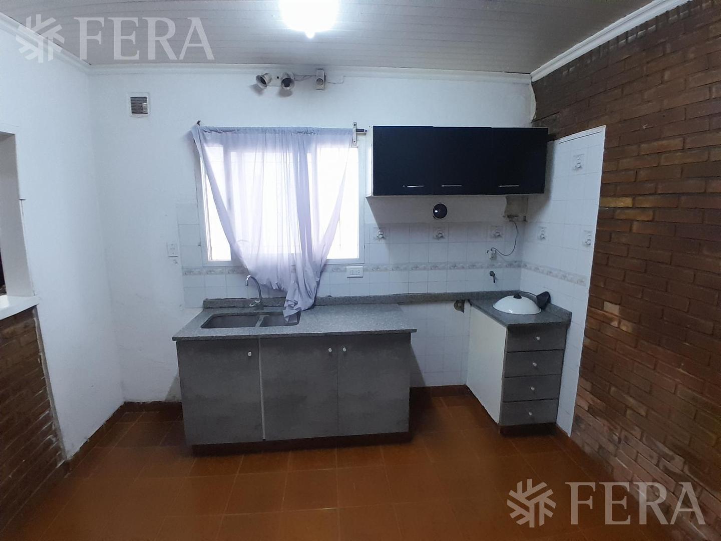 Depto Tipo Casa en Alquiler de 2 dormitorios