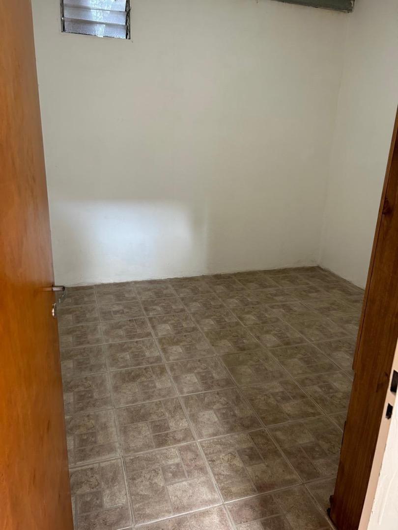 Depto Tipo Casa 2 ambientes con 1 baño