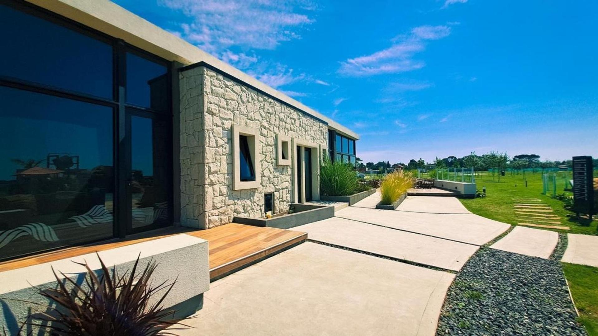 VENTA DEVELOPER PARK LOTE 1358m2