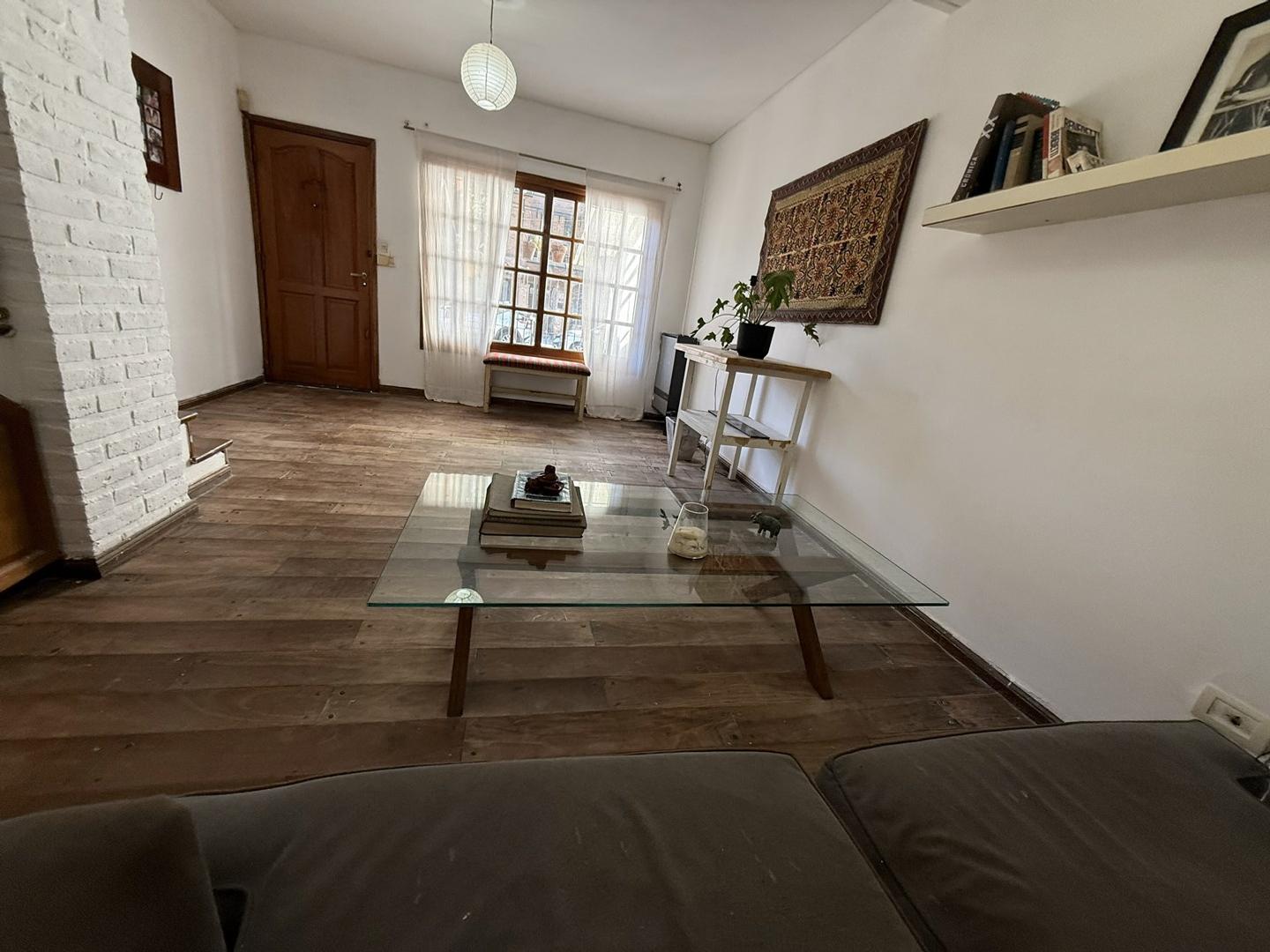 Casa en Venta en Olivos, USD 195.000