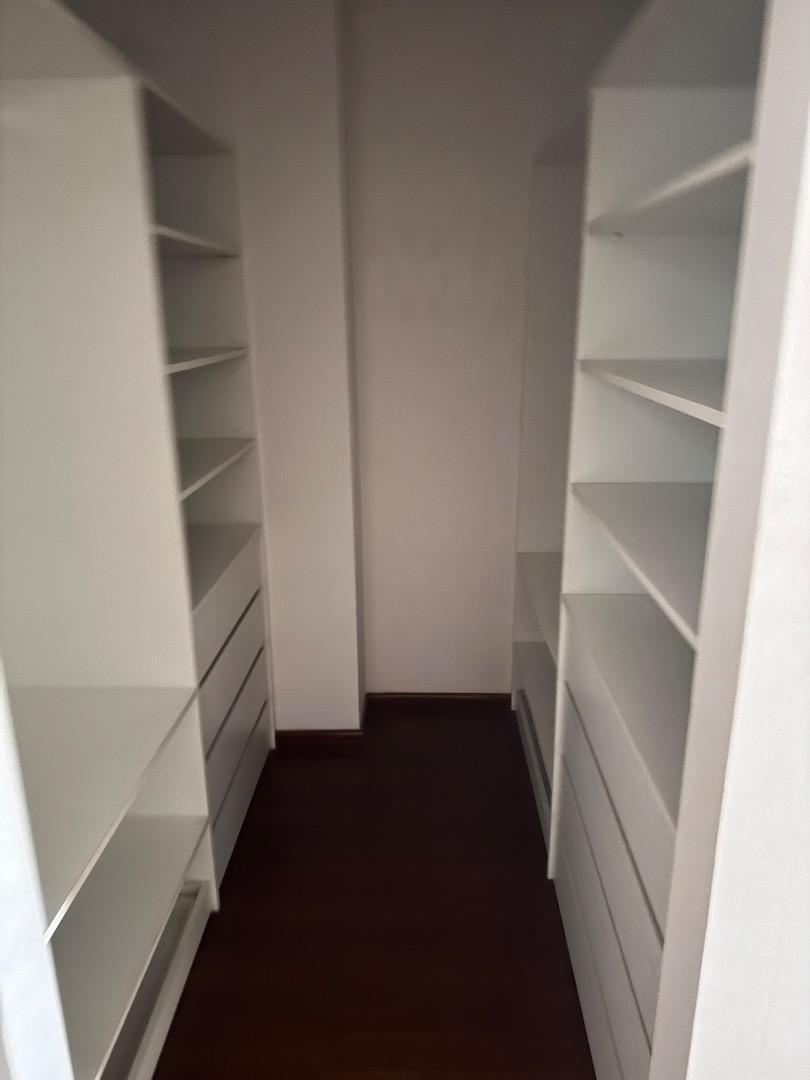 Depto Tipo Casa en Alquiler de 4 dormitorios