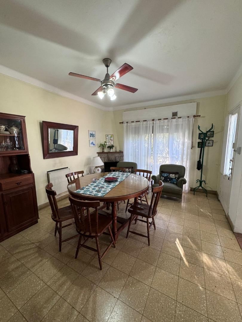 Victoriano Loza 1061