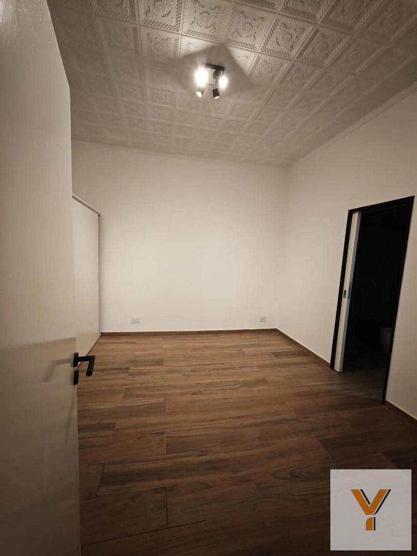 Depto Tipo Casa 2 ambientes con 1 baño