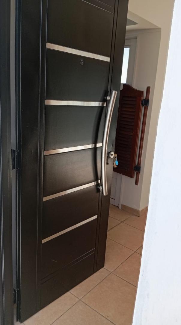 Depto Tipo Casa en Alquiler de 2 dormitorios