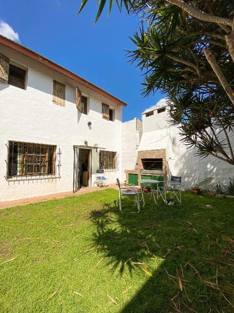 CASA EN EXCELENTE UBICACION LONGCHAMPS 