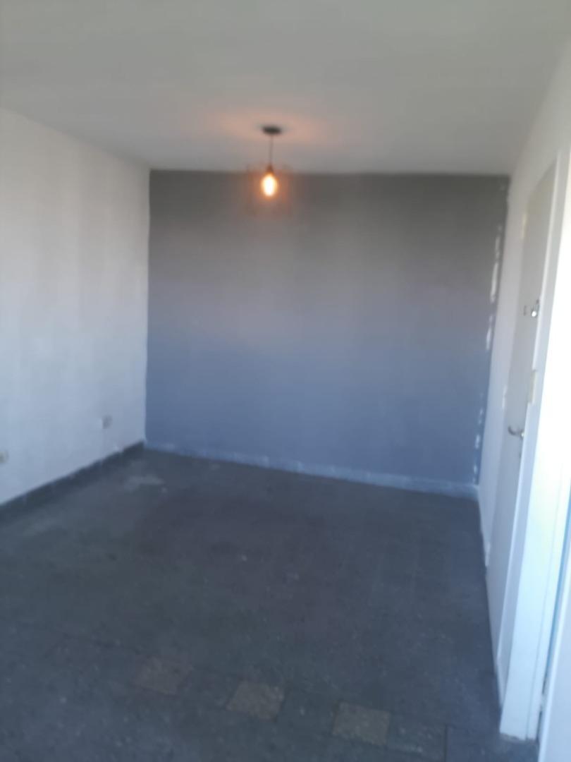 Departamento en Alquiler en Avellaneda, $ 650.000