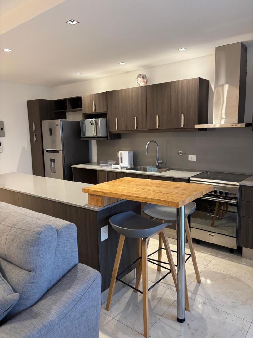 Departamento en Alquiler con 1 cocheras