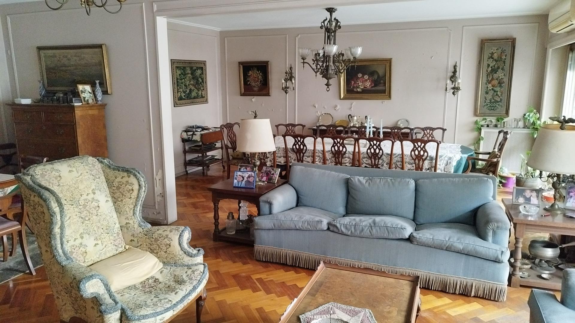 Las Heras 2402 , Piso 9