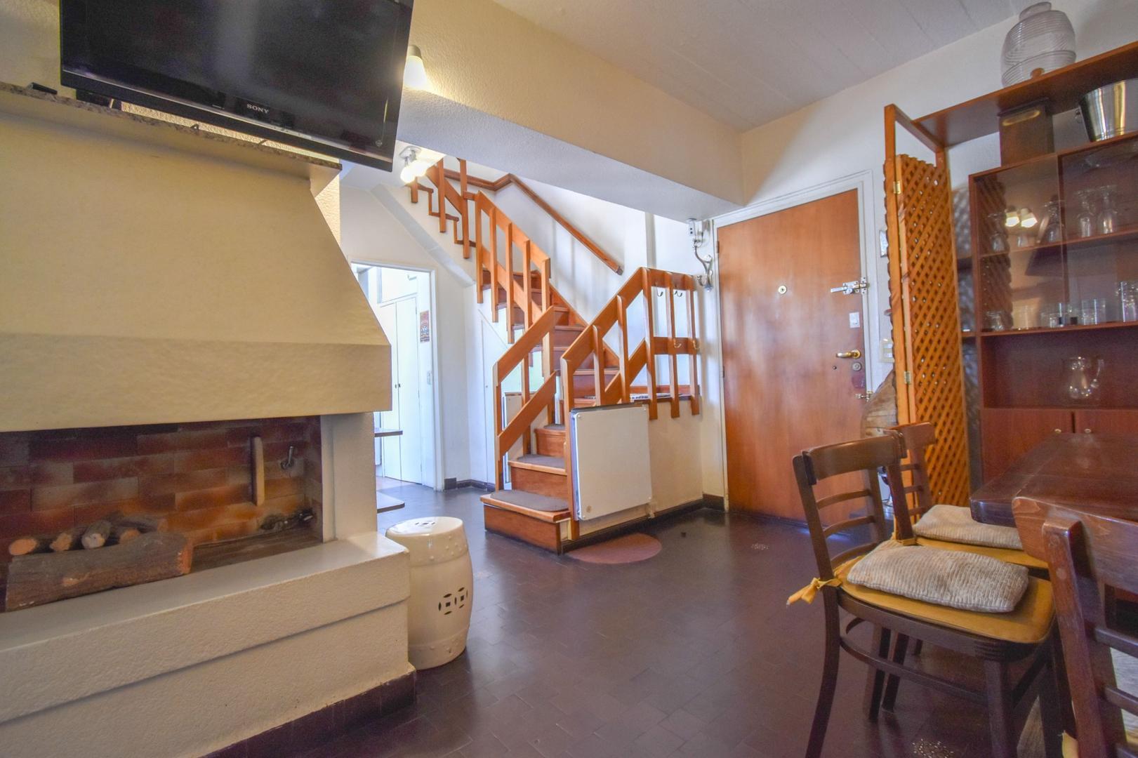 VENTA DEPARTAMENTO RECOLETA - TODO LUZ - BALCON - COCHERAS