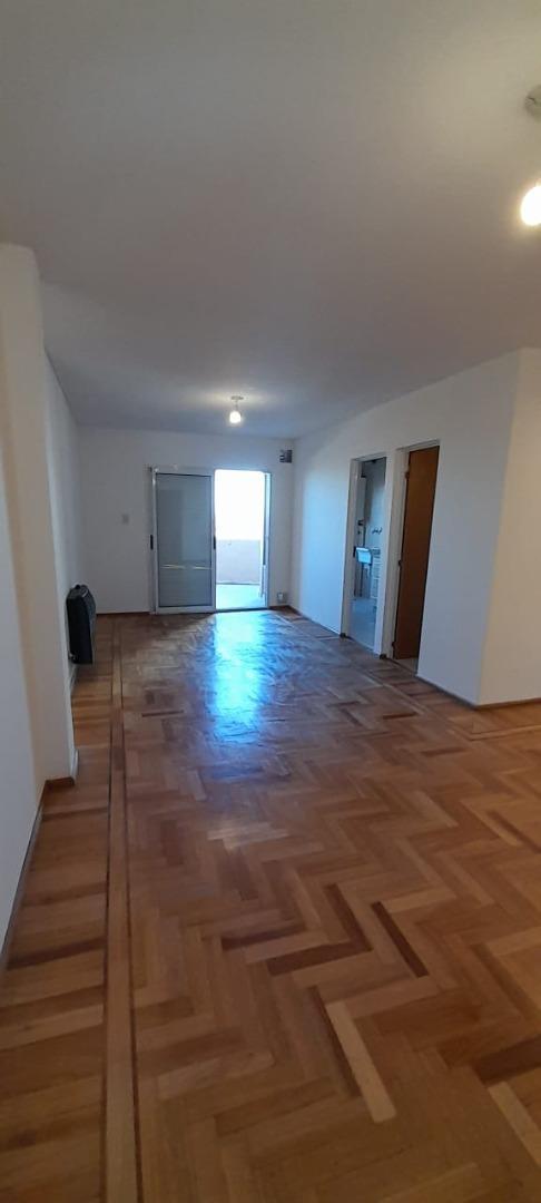 25 De Mayo 1936 , Piso 7