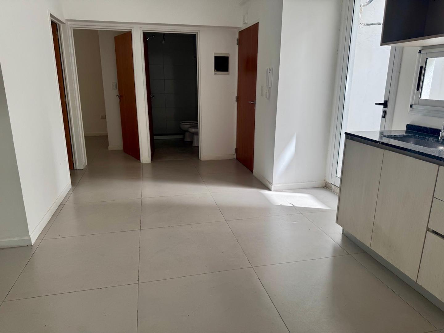 Departamento en Alquiler en Caballito Sur, $ 1.200.000