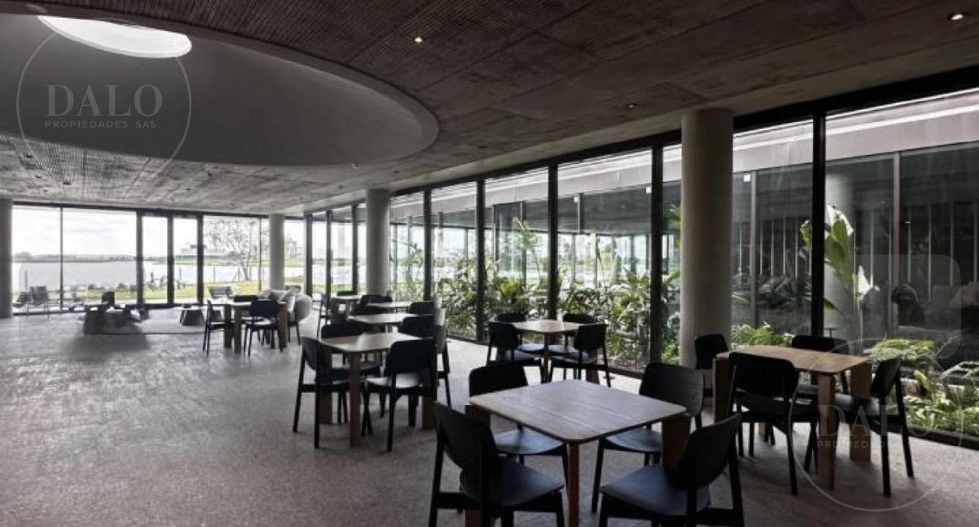 Avenida del Golf  al 4400