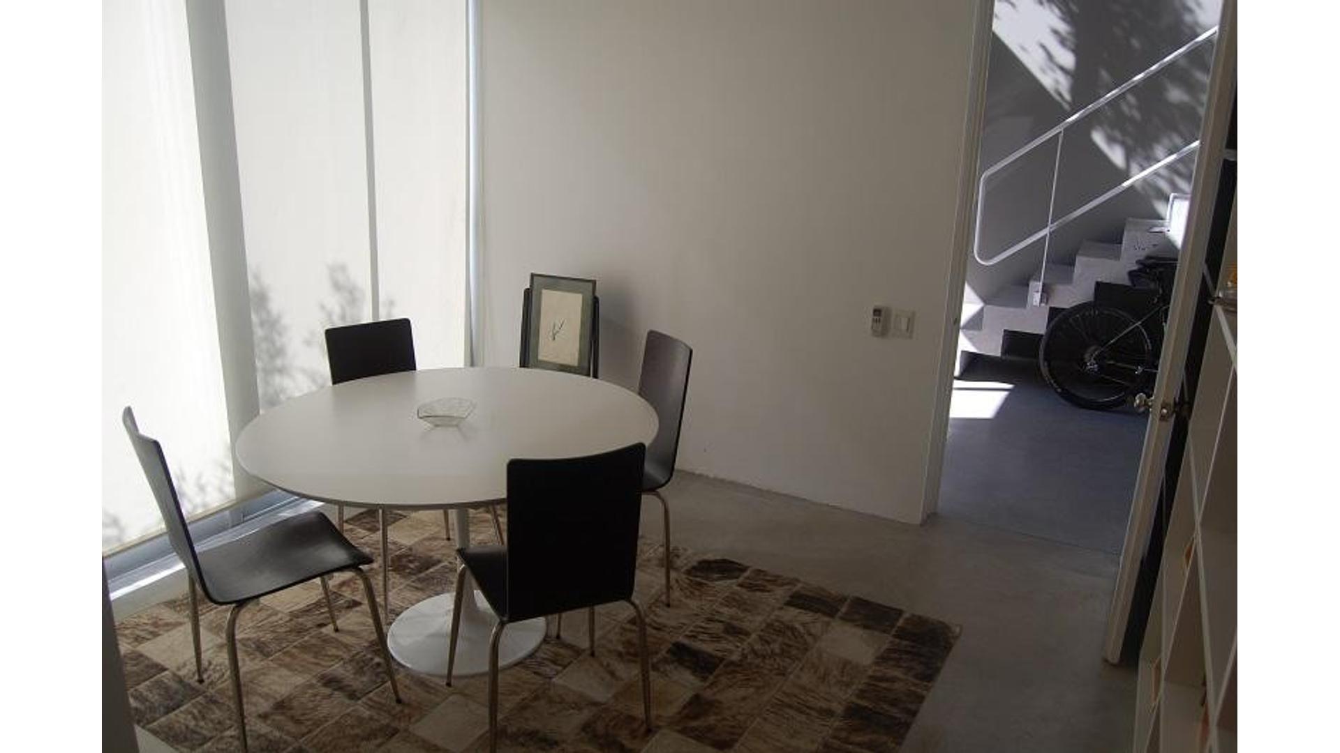 CASA EN VENTA EN MARTINEZ