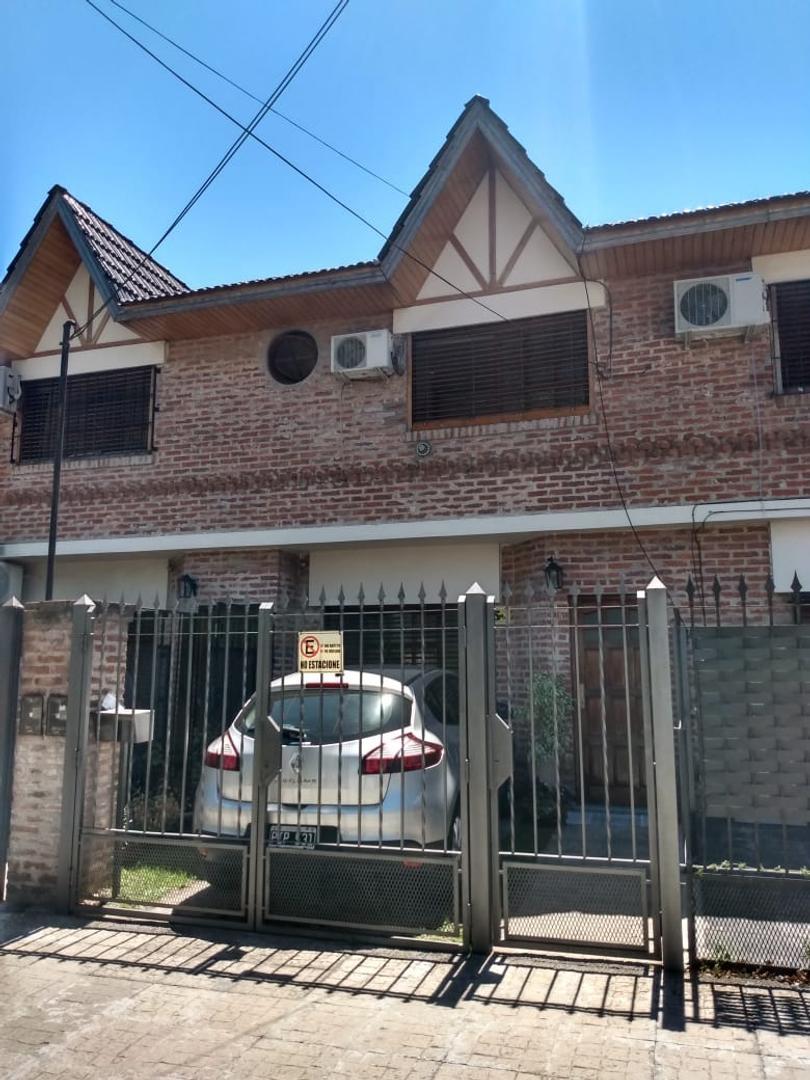 DUPLEX 4 AMB. AL FTE RAMOS MEJIA